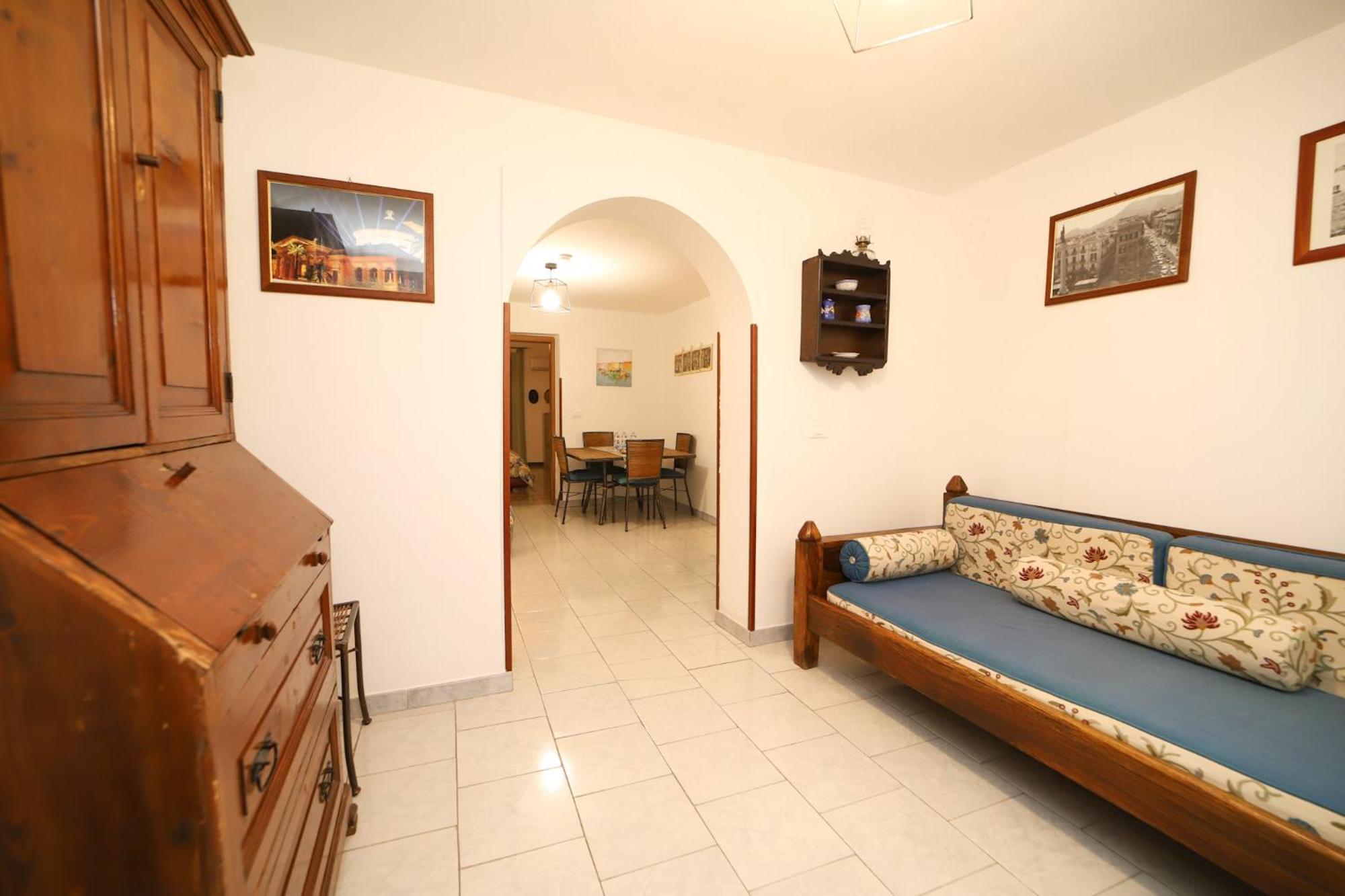 شقة Colonna House Casa Tra La Zisa E La Cattedrale باليرمو المظهر الخارجي الصورة